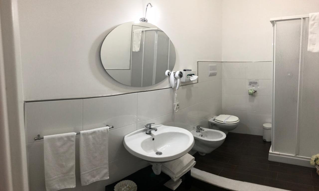B&B Rosaly San Cataldo  Buitenkant foto