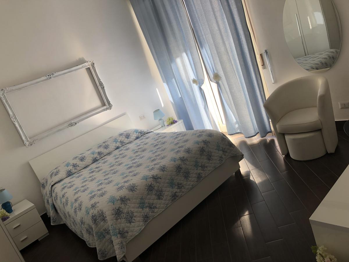 B&B Rosaly San Cataldo  Buitenkant foto